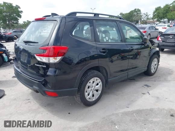2021 Subaru Forester with VIN JF2SKADC3MH423046, listed as a IAAI auction lot 42423416 with 67,602 mi miles and . Bid and sale history available at DreamBid. Image 4.