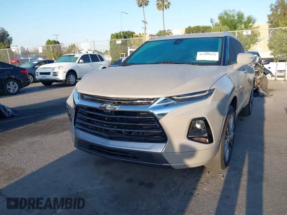 2021 Chevrolet Blazer Premier с VIN 3GNKBFR49MS530114, выставлен на аукционе IAAI как лот 41969828 с пробегом 55 516 миль миль и . История ставок и продаж доступна на DreamBid. Изображение 17.