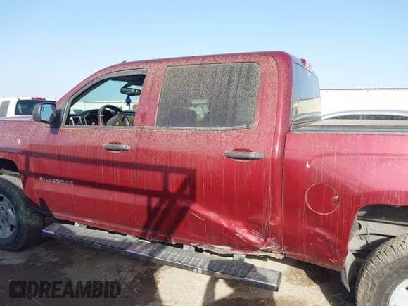 2014 Chevrolet Silverado 1500 LT with VIN 3GCUKREH4EG284122, listed as a IAAI auction lot 41667059 with 243,251 mi miles and . Bid and sale history available at DreamBid. Image 14.