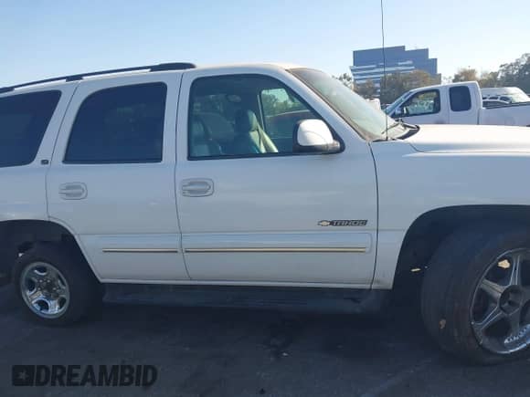 2003 Chevrolet Tahoe LT с VIN 1GNEC13Z73R168819, выставлен на аукционе IAAI как лот 41679179 с пробегом 141 164 миль миль и . История ставок и продаж доступна на DreamBid. Изображение 12.