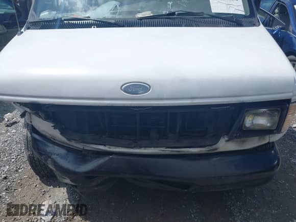 1999 Ford Econoline Cargo с VIN 1FTRE14W7XHC27761, выставлен на аукционе IAAI как лот 42319330 с пробегом 299 989 миль миль и . История ставок и продаж доступна на DreamBid. Изображение 6.