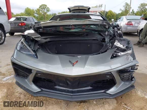 2023 Chevrolet Corvette 2LT z VIN 1G1YB2D45P5110554, wystawiony jako IAAI lot #43388193 z przebiegiem 15 318 mil mil oraz . Historia ofert i sprzedaży dostępna na DreamBid. Obrazek 12.