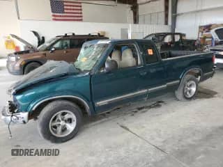 1998 Chevrolet S-10 LS с VIN 1GCCS19X4WK125593, выставлен на аукционе Copart как лот 66551495 с пробегом Не указан миль и Списание • Salvage title. История ставок и продаж доступна на DreamBid. Изображение 1.
