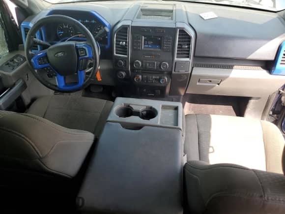 2017 Ford F-150 XL with VIN 1FTFX1EF2HFA55809, listed as a Copart auction lot 67637785 with 182,921 mi miles and Salvage title. Bid and sale history available at DreamBid. Image 8.