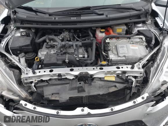 2015 Toyota Prius One z VIN JTDKDTB35F1577860, wystawiony jako IAAI lot #43206890 z przebiegiem 96 755 mil mil oraz . Historia ofert i sprzedaży dostępna na DreamBid. Obrazek 10.