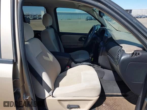 2007 Chevrolet TrailBlazer LS с VIN 1GNDS13S672230033, выставлен на аукционе IAAI как лот 42825716 с пробегом 125 277 миль миль и . История ставок и продаж доступна на DreamBid. Изображение 5.