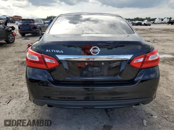 2016 Nissan Altima SR z VIN 1N4AL3AP3GC255331, wystawiony jako Copart lot #72044824 z przebiegiem 72 183 mil mil oraz Szkoda całkowita • Salvage title. Historia ofert i sprzedaży dostępna na DreamBid. Obrazek 6.