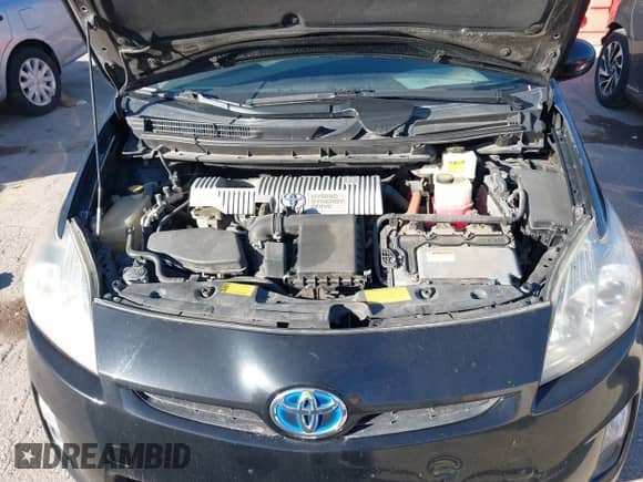 2011 Toyota Prius I with VIN JTDKN3DUXB5286230, listed as a IAAI auction lot 43515150 with 271,571 mi miles and . Bid and sale history available at DreamBid. Image 10.