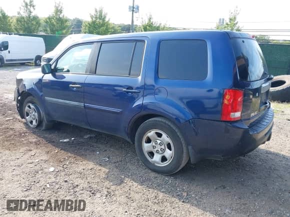 2014 Honda Pilot LX с VIN 5FNYF4H27EB057156, выставлен на аукционе IAAI как лот 42974918 с пробегом 180 254 миль миль и . История ставок и продаж доступна на DreamBid. Изображение 3.