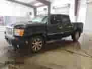 2010 GMC Sierra 1500 Denali z VIN 3GTRKXE28AG259921, wystawiony jako Copart lot #73592214 z przebiegiem 156 378 mil mil oraz Szkoda całkowita • Salvage title. Historia ofert i sprzedaży dostępna na DreamBid. Obrazek 1.