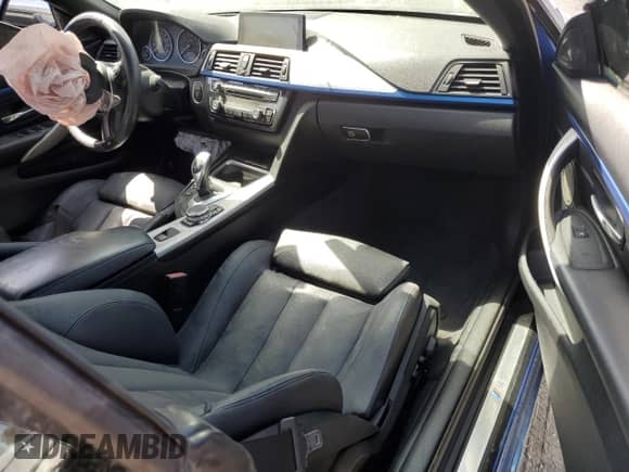 2014 BMW 4 Series 428i с VIN WBA3V7C54EP771068, выставлен на аукционе Copart как лот 61485295 с пробегом 142 300 миль миль и Списание • Salvage title. История ставок и продаж доступна на DreamBid. Изображение 8.