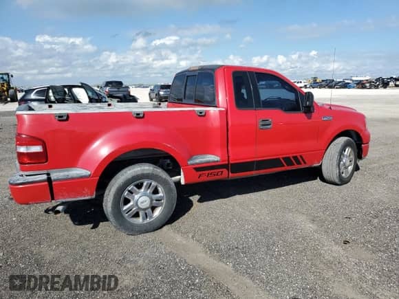 2004 Ford F-150 STX z VIN 1FTRF02W84KD86961, wystawiony jako Copart lot #87063495 z przebiegiem Nie podano mil oraz Czysty tytuł • Clean title. Historia ofert i sprzedaży dostępna na DreamBid. Obrazek 3.