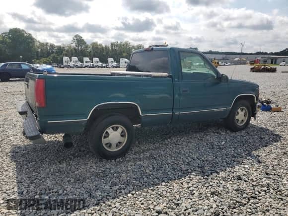 1998 GMC Sierra 1500 с VIN 1GTEC14M9WZ552035, выставлен на аукционе Copart как лот 69945255 с пробегом 234 454 миль миль и Списание • Salvage title. История ставок и продаж доступна на DreamBid. Изображение 3.