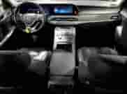 2021 Hyundai Palisade SEL с VIN KM8R4DHE3MU215269, выставлен на аукционе Copart как лот 60975424 с пробегом 72 738 миль миль и Списание • Salvage title. История ставок и продаж доступна на DreamBid. Изображение 8.