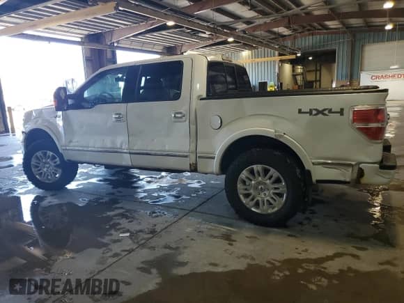 2013 Ford F-150 XL z VIN 1FTFW1ET2DFC47928, wystawiony jako Copart lot #62064415 z przebiegiem 126 527 mil mil oraz Szkoda całkowita • Salvage title. Historia ofert i sprzedaży dostępna na DreamBid. Obrazek 2.