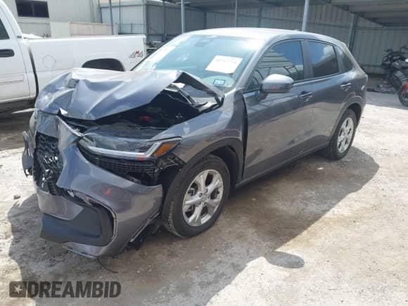 2025 Honda HR-V LX с VIN 3CZRZ1H30SM714187, выставлен на аукционе IAAI как лот 42703759 с пробегом 2 761 миль миль и . История ставок и продаж доступна на DreamBid. Изображение 2.