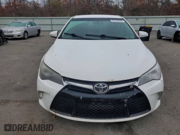 2017 Toyota Camry XLE z VIN 4T1BF1FK3HU735769, wystawiony jako Copart lot #90798805 z przebiegiem 285 265 mil mil oraz Czysty tytuł • Clean title. Historia ofert i sprzedaży dostępna na DreamBid. Obrazek 5.