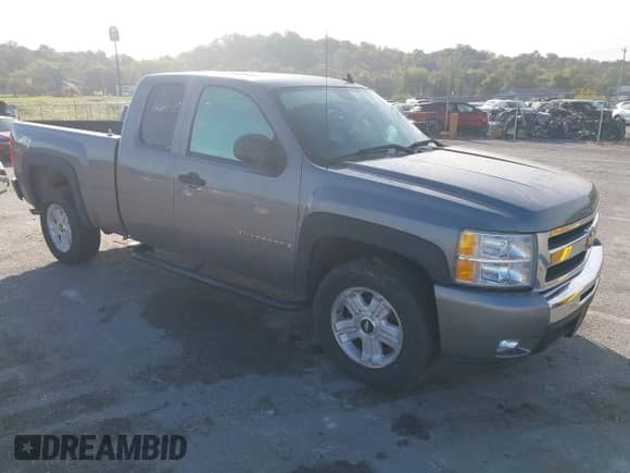 2007 Chevrolet Silverado 1500 1LT с VIN 2GCEK19J971606476, выставлен на аукционе IAAI как лот 43516077 с пробегом 107 501 миль миль и . История ставок и продаж доступна на DreamBid. Изображение 1.
