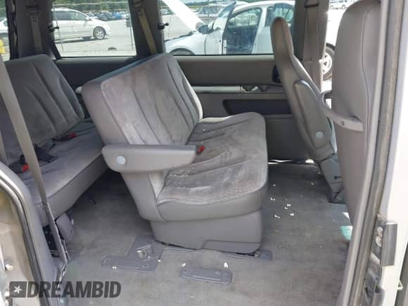 1992 Dodge Caravan with VIN 2B4GH2532NR682931, listed as a IAAI auction lot 42577546 with 114,222 mi miles and . Bid and sale history available at DreamBid. Image 8.