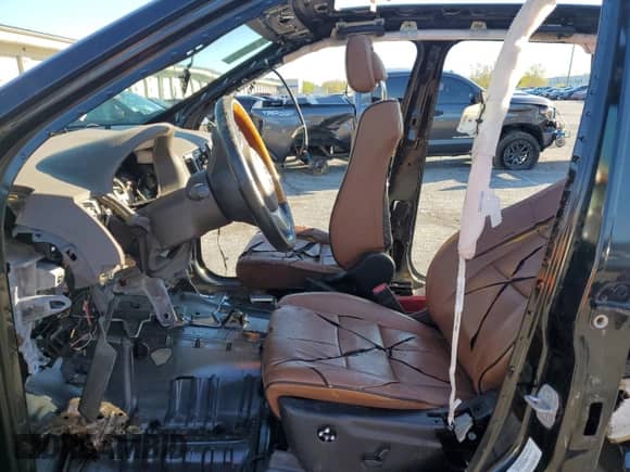 2014 Jeep Grand Cherokee SRT-8 with VIN 1C4RJFDJ1EC202555, listed as a Copart auction lot 85759885 with Not provided miles and Salvage title. Bid and sale history available at DreamBid. Image 7.