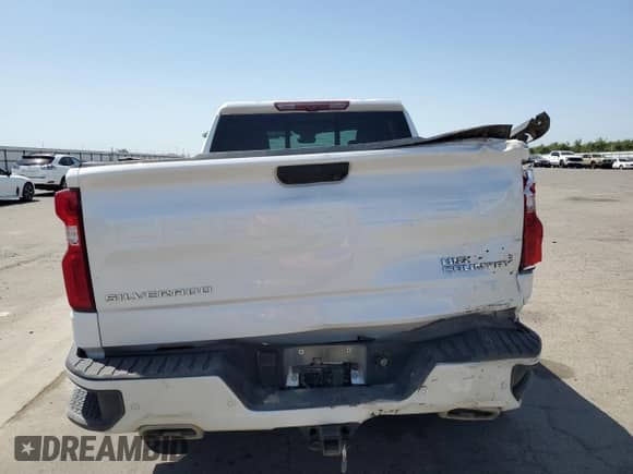 2023 Chevrolet Silverado 1500 High Country с VIN 1GCUDJEL2PZ101481, выставлен на аукционе Copart как лот 59799555 с пробегом 59 694 миль миль и Списание • Salvage title. История ставок и продаж доступна на DreamBid. Изображение 6.