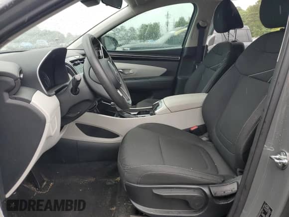 2024 Hyundai Tucson SE с VIN 5NMJACDE8RH403083, выставлен на аукционе Copart как лот 59680015 с пробегом 76 307 миль миль и На запчасти • Non repairable. История ставок и продаж доступна на DreamBid. Изображение 7.