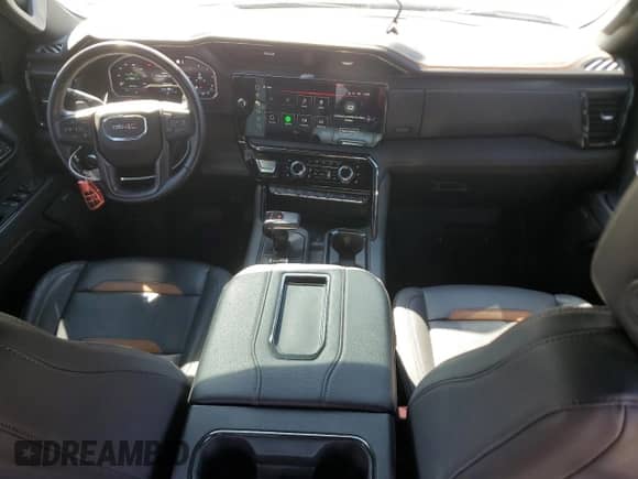 2022 GMC Sierra 1500 AT4 с VIN 1GTUUEET2NZ616551, выставлен на аукционе Copart как лот 61345785 с пробегом 33 100 миль миль и Списание • Salvage title. История ставок и продаж доступна на DreamBid. Изображение 8.