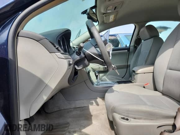 2007 Saturn Aura XE with VIN 1G8ZS57N67F185012, listed as a Copart auction lot 64327045 with 115,690 mi miles and Non repairable. Bid and sale history available at DreamBid. Image 7.