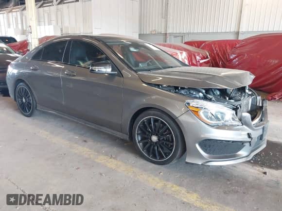2014 Mercedes-Benz CLA 250 with VIN WDDSJ4GB3EN096727, listed as a IAAI auction lot 42661413 with 76,283 mi miles and . Bid and sale history available at DreamBid. Image 1.