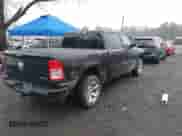 2024 Ram 1500 Big Horn z VIN 1C6RRFFG2RN129322, wystawiony jako IAAI lot #41928116 z przebiegiem 13 303 mil mil oraz . Historia ofert i sprzedaży dostępna na DreamBid. Obrazek 4.