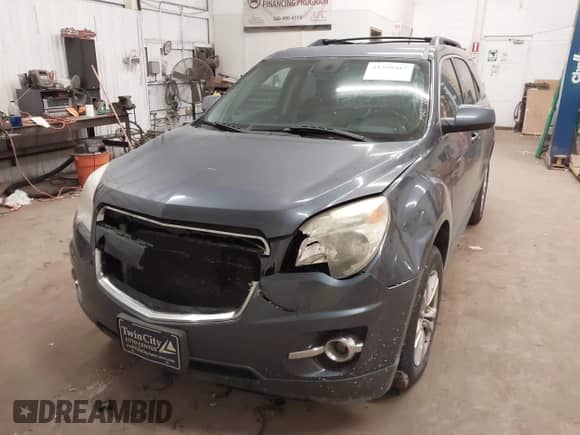 2013 Chevrolet Equinox LT z VIN 2GNFLNE30D6364022, wystawiony jako IAAI lot #41390487 z przebiegiem 175 548 mil mil oraz . Historia ofert i sprzedaży dostępna na DreamBid. Obrazek 17.