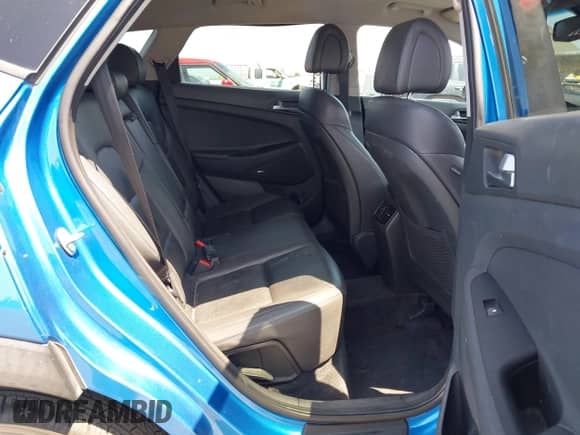 2017 Hyundai Tucson SE with VIN KM8J33A44HU449616, listed as a IAAI auction lot 42569459 with 122,860 mi miles and . Bid and sale history available at DreamBid. Image 8.