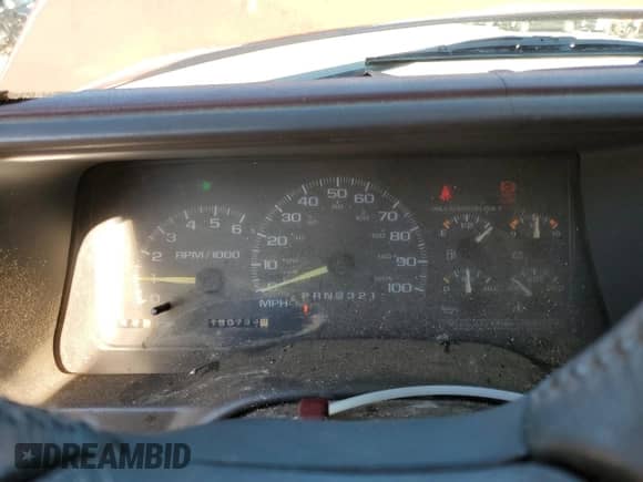 1998 GMC Sierra 1500 с VIN 1GTEC19R6WR509843, выставлен на аукционе Copart как лот 46108075 с пробегом 190 733 миль миль и Списание • Salvage title. История ставок и продаж доступна на DreamBid. Изображение 9.