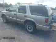 2001 Chevrolet Blazer LT с VIN 1GNCS13W012182616, выставлен на аукционе IAAI как лот 42689170 с пробегом Не указан миль и . История ставок и продаж доступна на DreamBid. Изображение 3.