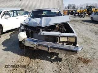 1982 Chevrolet Malibu Classic с VIN 1G1AW69J4CR214063, выставлен на аукционе Copart как лот 45906495 с пробегом Не указан миль и Списание • Salvage title. История ставок и продаж доступна на DreamBid. Изображение 5.