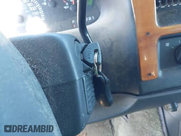 1999 Dodge Cargo Conversion с VIN 2B6HB11Y0XK563702, выставлен на аукционе IAAI как лот 43362704 с пробегом 122 889 миль миль и . История ставок и продаж доступна на DreamBid. Изображение 11.