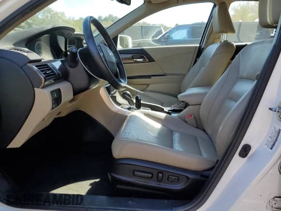 2016 Honda Accord EX-L with VIN 1HGCR3F00GA000565, listed as a Copart auction lot 81977355 with 88,793 mi miles and Salvage title. Bid and sale history available at DreamBid. Image 7.