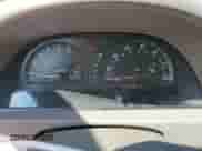 2003 Toyota Camry XLE z VIN 4T1BE32K43U726981, wystawiony jako Copart lot #80194055 z przebiegiem 122 236 mil mil oraz Szkoda całkowita • Salvage title. Historia ofert i sprzedaży dostępna na DreamBid. Obrazek 9.