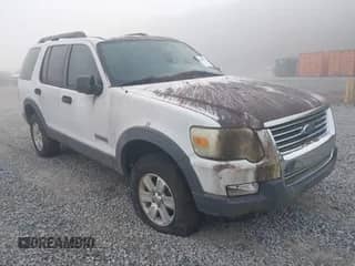 2006 Ford Explorer XLT z VIN 1FMEU73806UB54242, wystawiony jako IAAI lot #42408147 z przebiegiem Nie podano mil oraz . Historia ofert i sprzedaży dostępna na DreamBid. Obrazek 1.