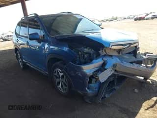 2019 Subaru Forester Premium z VIN JF2SKAEC7KH566884, wystawiony jako IAAI lot #42889434 z przebiegiem 56 125 mil mil oraz . Historia ofert i sprzedaży dostępna na DreamBid. Obrazek 1.