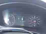 2017 Kia Sorento LX z VIN 5XYPGDA57HG334026, wystawiony jako IAAI lot #43180297 z przebiegiem 153 171 mil mil oraz . Historia ofert i sprzedaży dostępna na DreamBid. Obrazek 7.