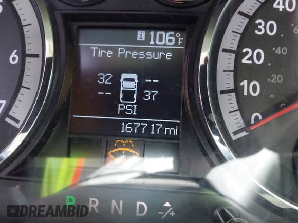 2012 Ram 1500 Express z VIN 1C6RD6KT7CS301774, wystawiony jako IAAI lot #43154114 z przebiegiem 167 717 mil mil oraz . Historia ofert i sprzedaży dostępna na DreamBid. Obrazek 15.