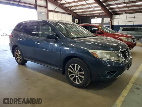 2015 Nissan Pathfinder Platinum with VIN 5N1AR2MM3FC633002, listed as a Copart auction lot 89856105 with 131,436 mi miles and Clean title. Bid and sale history available at DreamBid. Image 4.