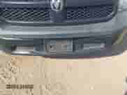 2020 Ram 1500 Tradesman z VIN 1C6RR6FG0LS128288, wystawiony jako IAAI lot #42983689 z przebiegiem 120 280 mil mil oraz . Historia ofert i sprzedaży dostępna na DreamBid. Obrazek 6.