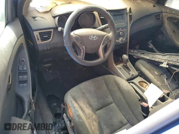 2017 Hyundai Elantra с VIN KMHD35LH3HU358149, выставлен на аукционе Copart как лот 69682195 с пробегом Не указан миль и Списание • Salvage title. История ставок и продаж доступна на DreamBid. Изображение 8.