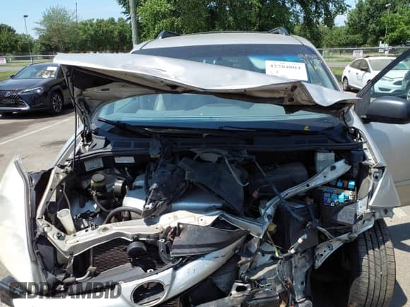 2009 Toyota Sienna LE z VIN 5TDZK23C29S271137, wystawiony jako IAAI lot #42784804 z przebiegiem 325 703 mil mil oraz . Historia ofert i sprzedaży dostępna na DreamBid. Obrazek 10.