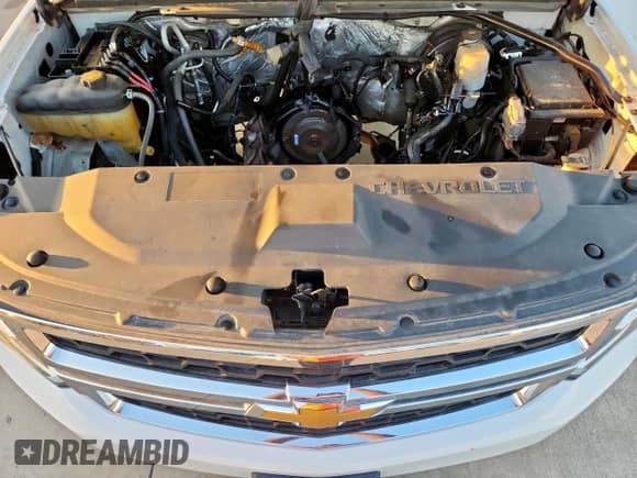 2016 Chevrolet Suburban LT с VIN 1GNSKHKC5GR185765, выставлен на аукционе Copart как лот 84920755 с пробегом Не указан миль и Чистый • Clean title. История ставок и продаж доступна на DreamBid. Изображение 12.