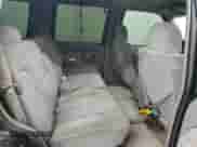 1998 Chevrolet Tahoe с VIN 1GNEK13R2WJ348814, выставлен на аукционе Copart как лот 60260505 с пробегом 237 037 миль миль и Чистый • Clean title. История ставок и продаж доступна на DreamBid. Изображение 11.