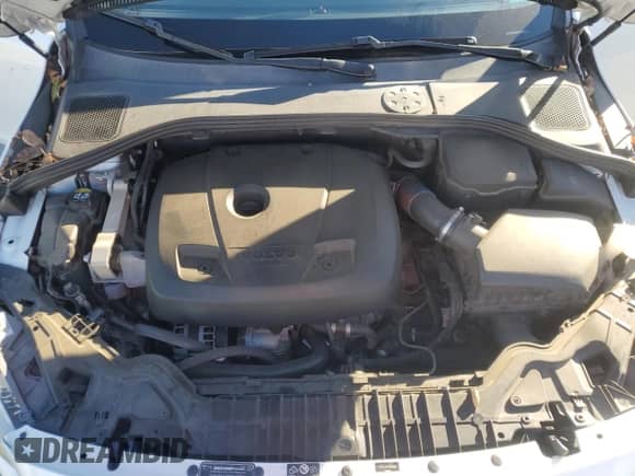 2017 Volvo S60 Inscription с VIN LYV402TKXHB129968, выставлен на аукционе Copart как лот 86484865 с пробегом 107 468 миль миль и Списание • Salvage title. История ставок и продаж доступна на DreamBid. Изображение 11.