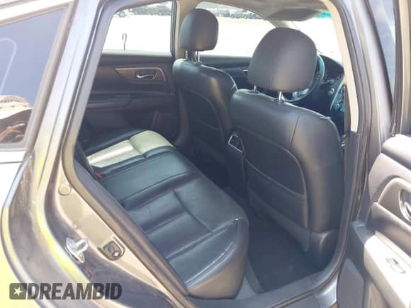 2015 Nissan Altima S с VIN 1N4AL3AP1FN864548, выставлен на аукционе IAAI как лот 42833684 с пробегом 185 322 миль миль и . История ставок и продаж доступна на DreamBid. Изображение 8.